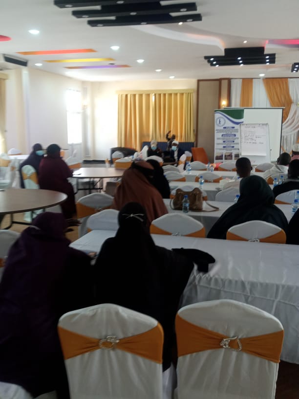 URURKA UDHAN OO MAANTA KU SOO GABAGABEEYAY SIMINAAR LOOGA HADLAAYA XAQUUQDA CARUURTA NAAFADA